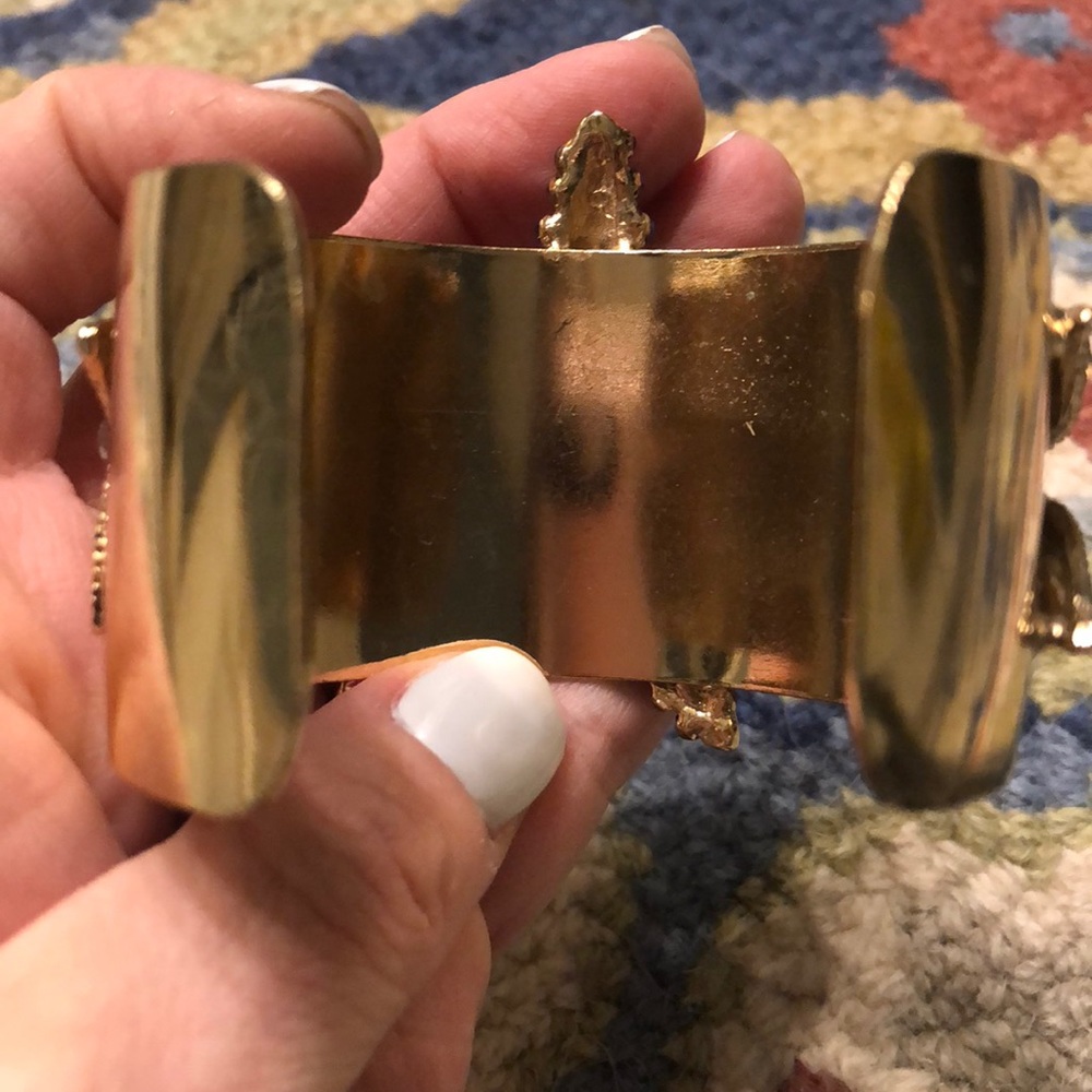 Starfish Cuff - Picture 4 of 4